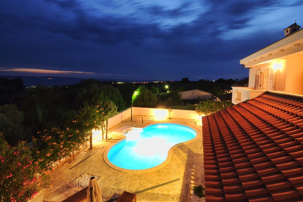 Apartments Villa Marnii Kozino Exterior photo
