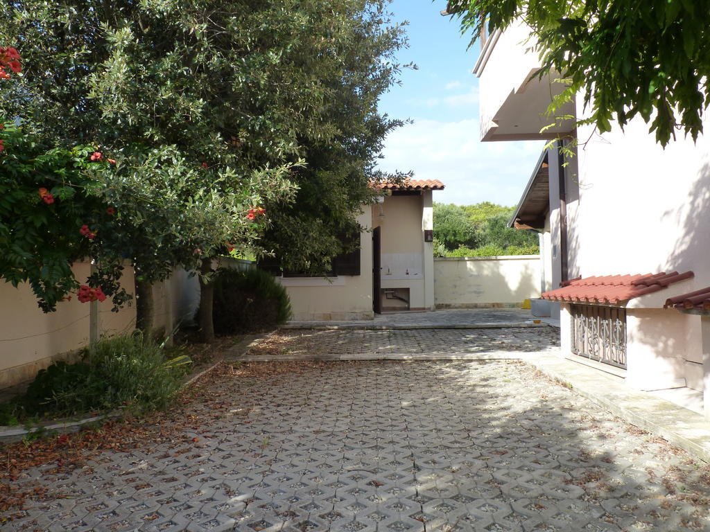 Apartments Villa Marnii Kozino Exterior photo